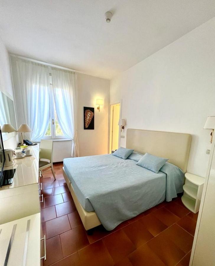 Clelia Hotel Deiva Marina