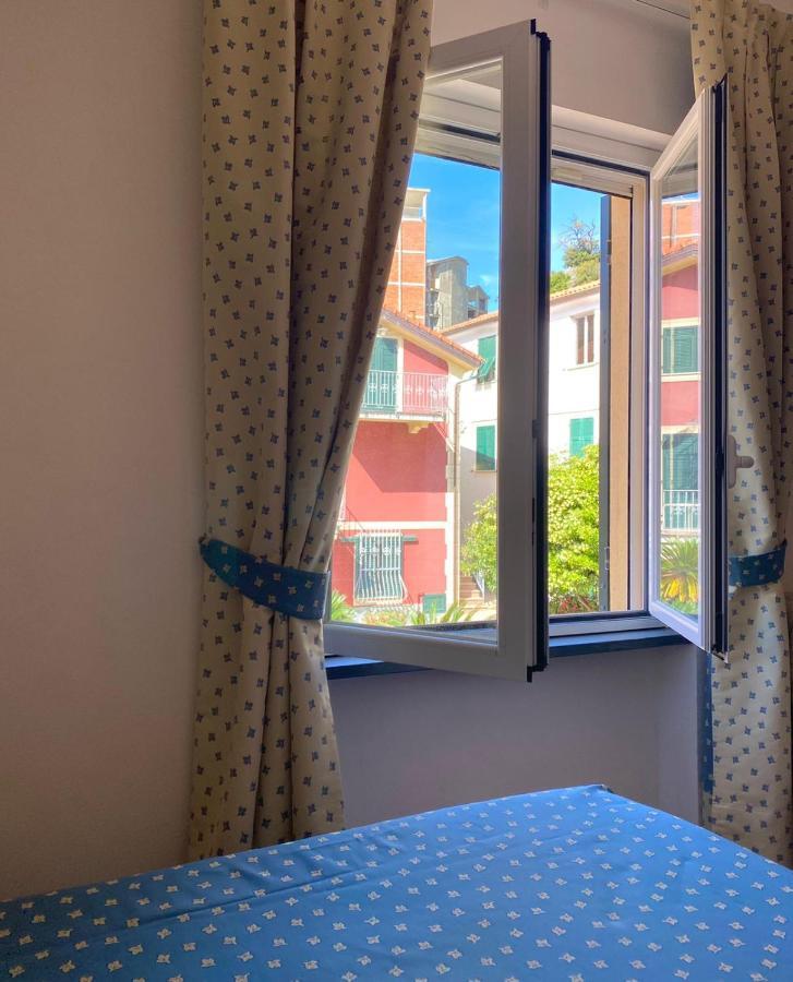 Clelia 3* Deiva Marina