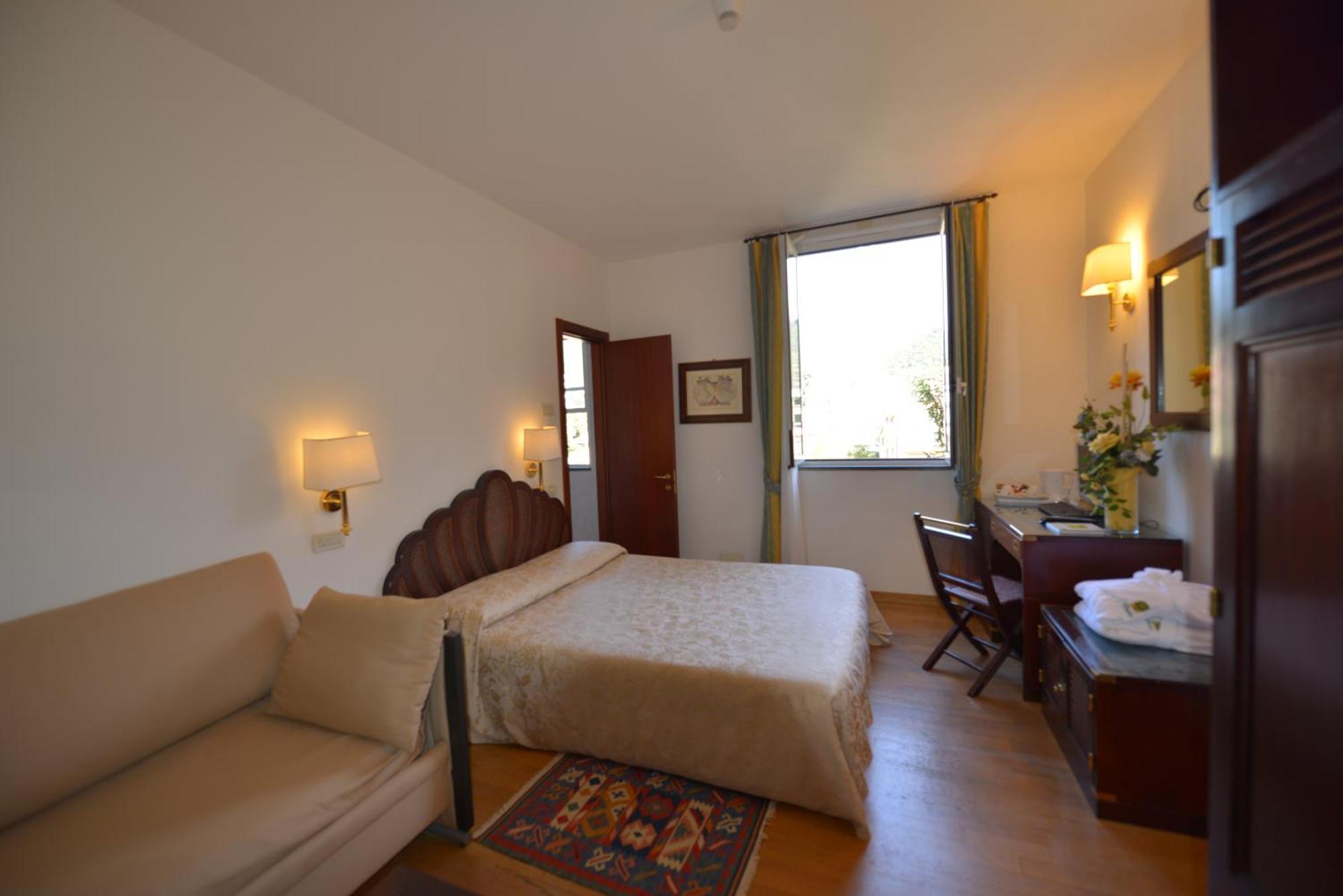 Hotel Clelia